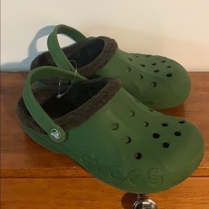Crocs fur lined green